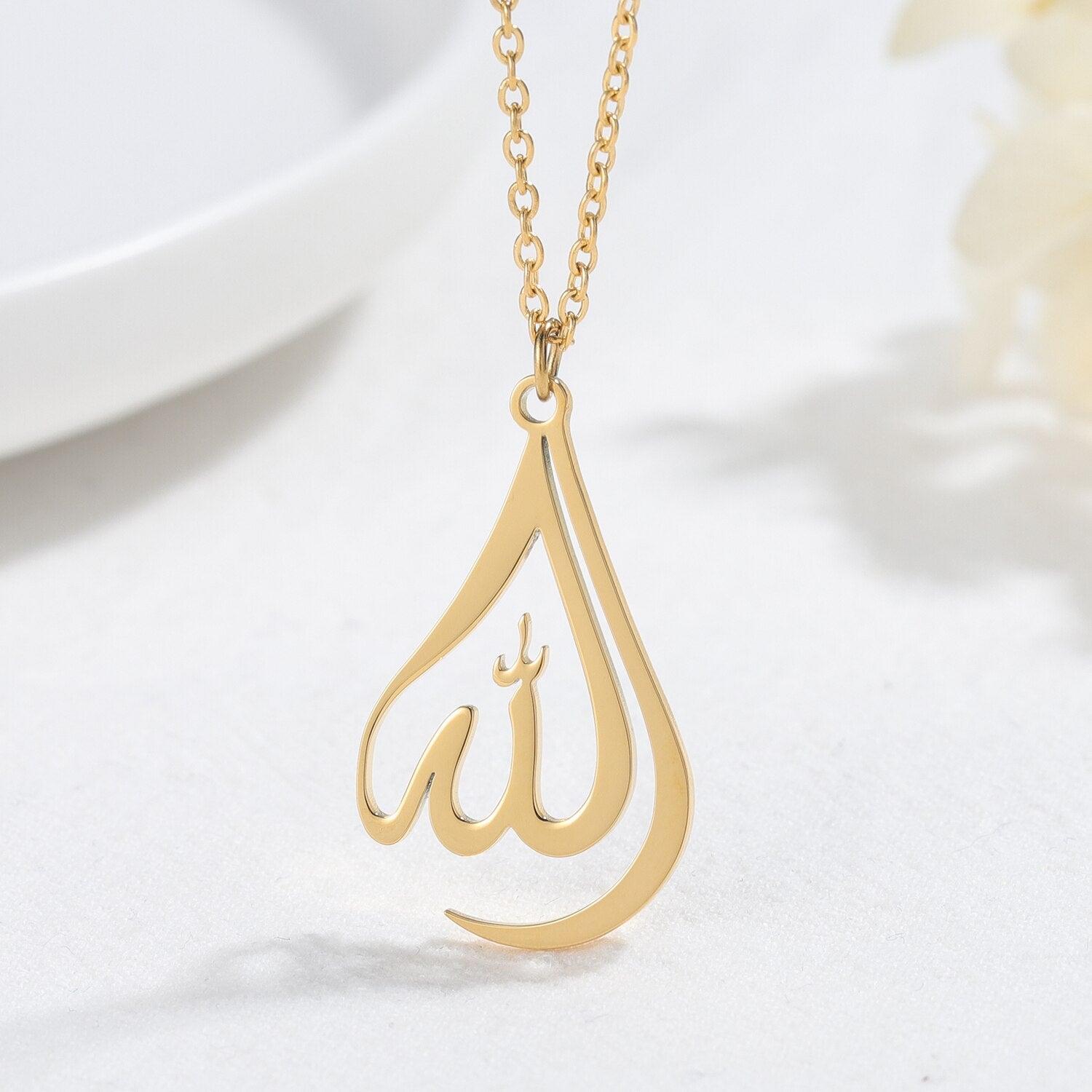 Allah Pendant Necklace