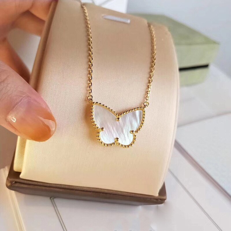 Shell Pendant Butterfly Necklace