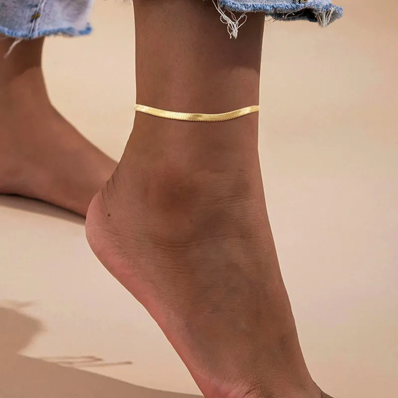 Boho Bliss for Your Ankles: Beach-Ready Anklets 