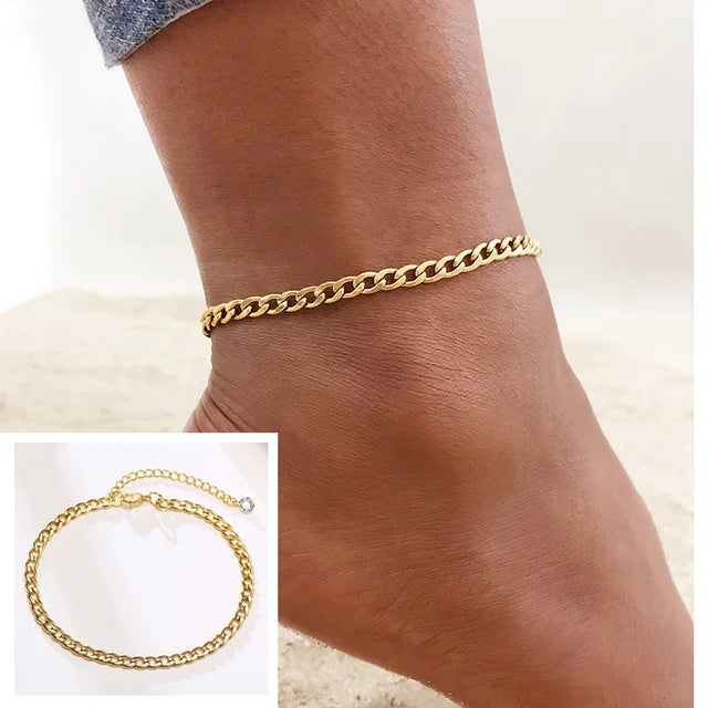 Boho Bliss for Your Ankles: Beach-Ready Anklets 